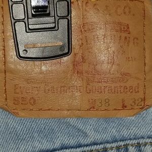 LEVI'S 550 RELAXED 38X32 MENS JEANS